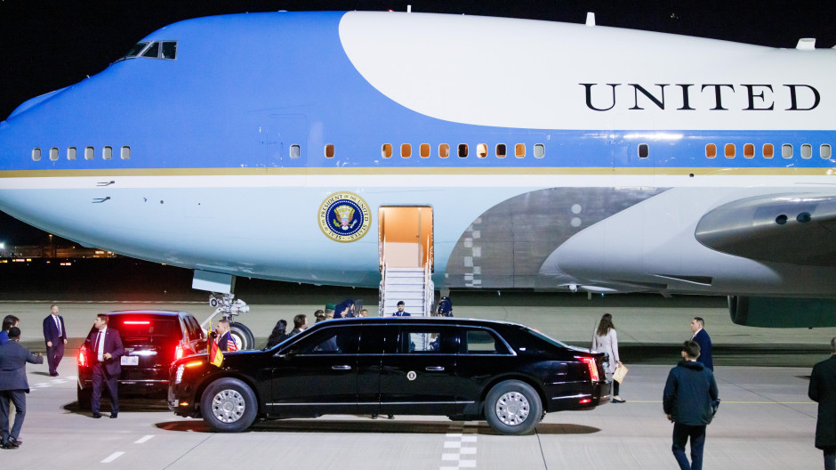 El Air Force One en el aeropuerto de Berlín