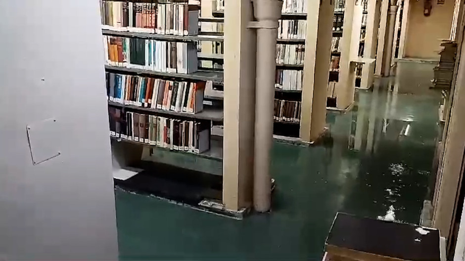 Se inunda la Biblioteca Nacional