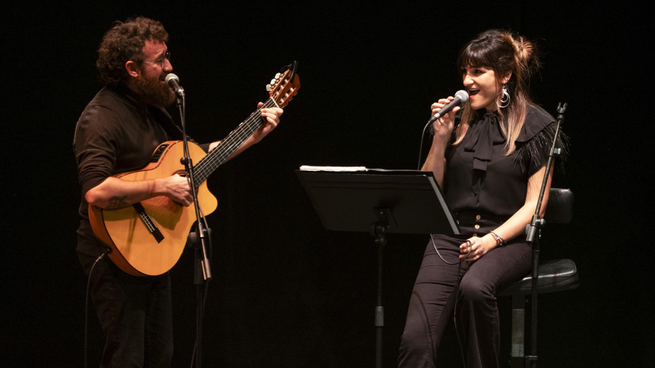 La cantante Rozalén, en un concierto solidario en Cuenca