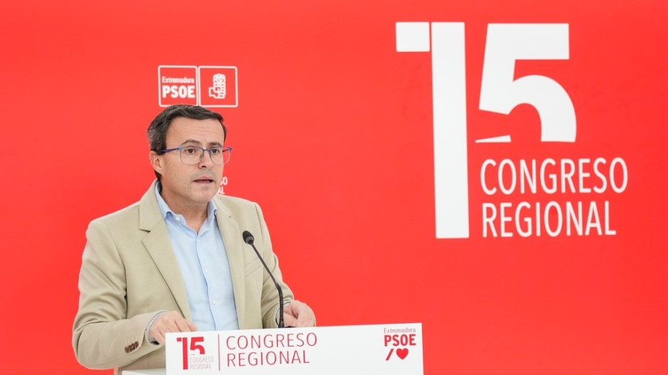 El secretario general del PSOE extremeño, Miguel Ángel Gallardo