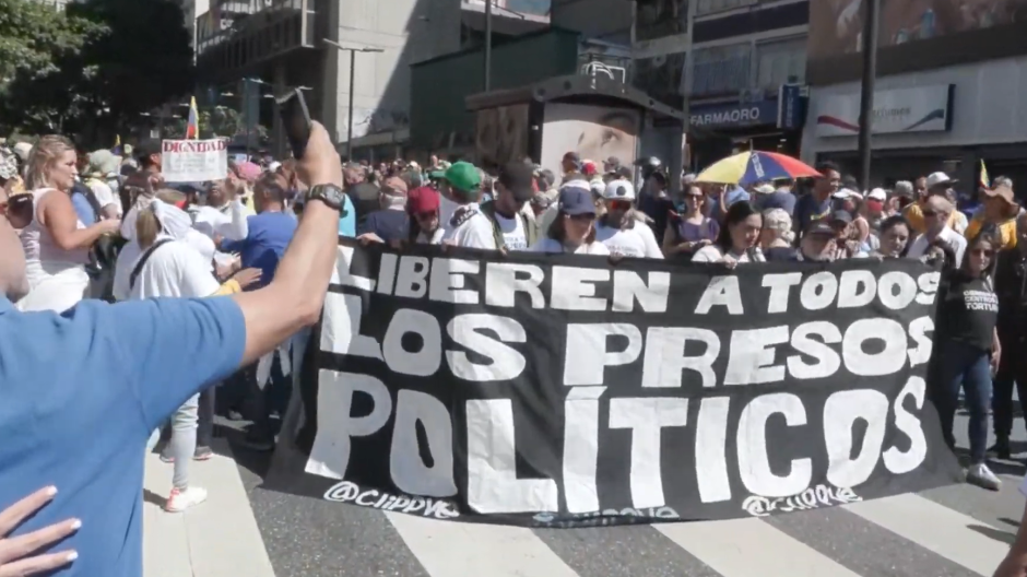 DIRECTO | Manifestación en Caracas contra Maduro antes de la toma de posesión de Edmundo González