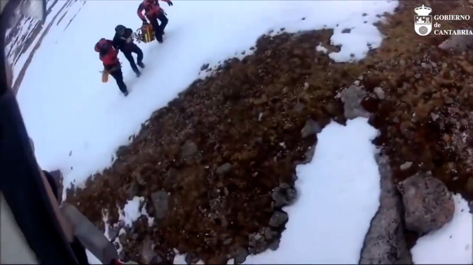 Rescatan a un esquiador de travesía en lo alto de la estación de Alto Campoo