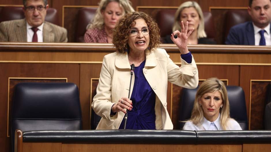 María Jesús Montero afirma que «este Gobierno no ha subido los impuestos, los ha bajado»