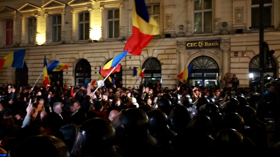 Protestas en Rumanía después de que los tribunales impidan la candidatura del conservador Georgescu