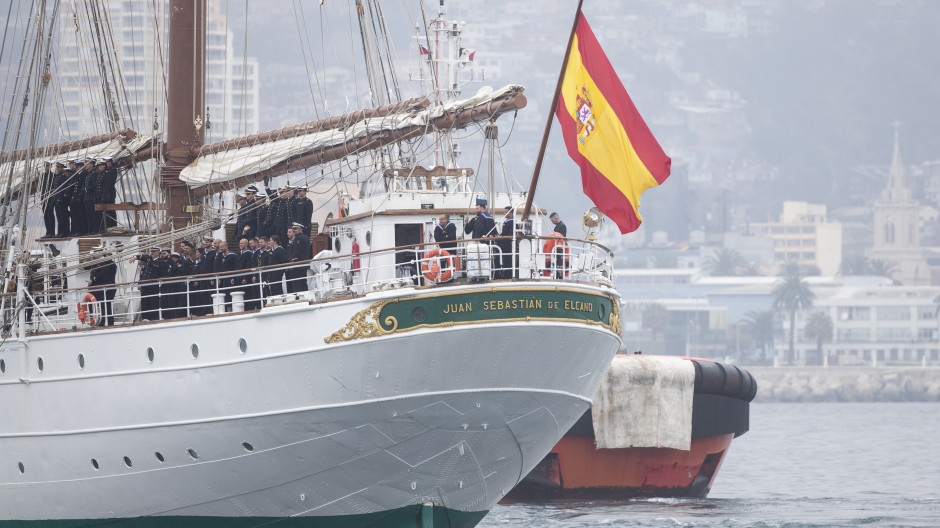 El buque Juan Sebastián Elcano en Valparaíso