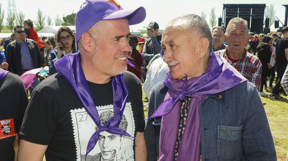 Los sindicatos se posicionan con Sánchez en la polémica del rearme: «No es momento de una crisis de gobierno»