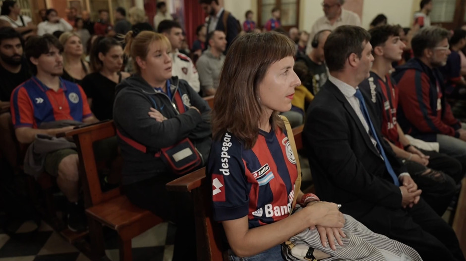 La emotiva Misa que los aficionados del San Lorenzo de Almagro ha dedicado al Papa Francisco