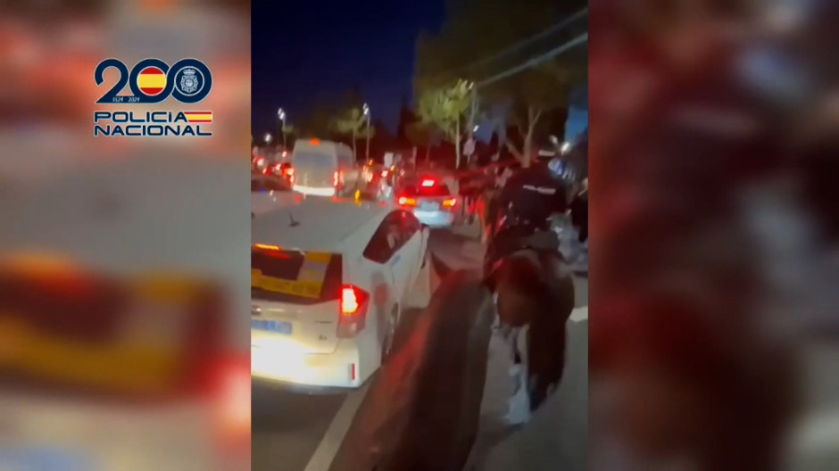 Así reforzó la Unidad de Caballería la seguridad en Madrid tras el apagón nacional