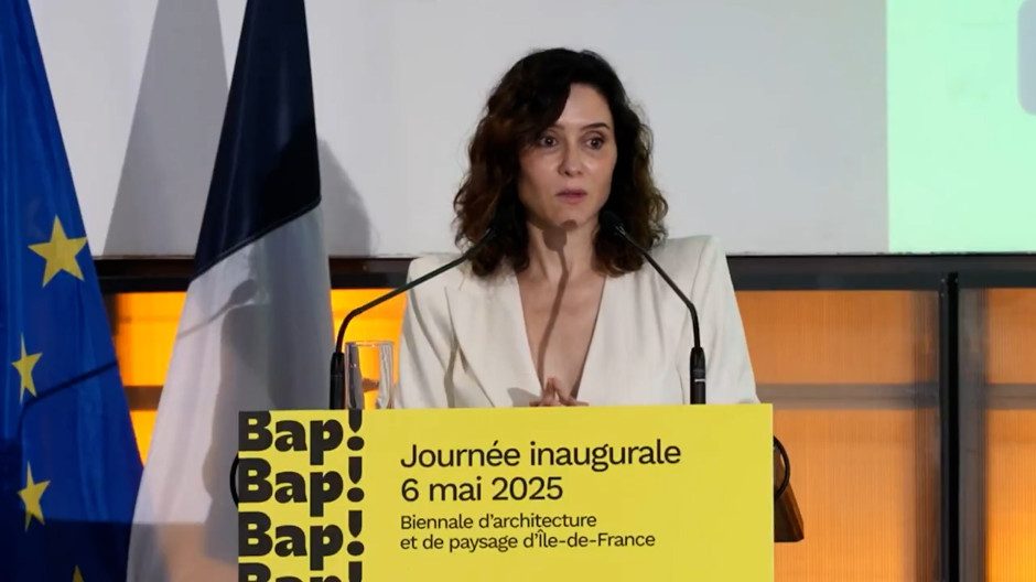 La presidenta de la Comunidad de Madrid, Isabel Díaz Ayuso, en París