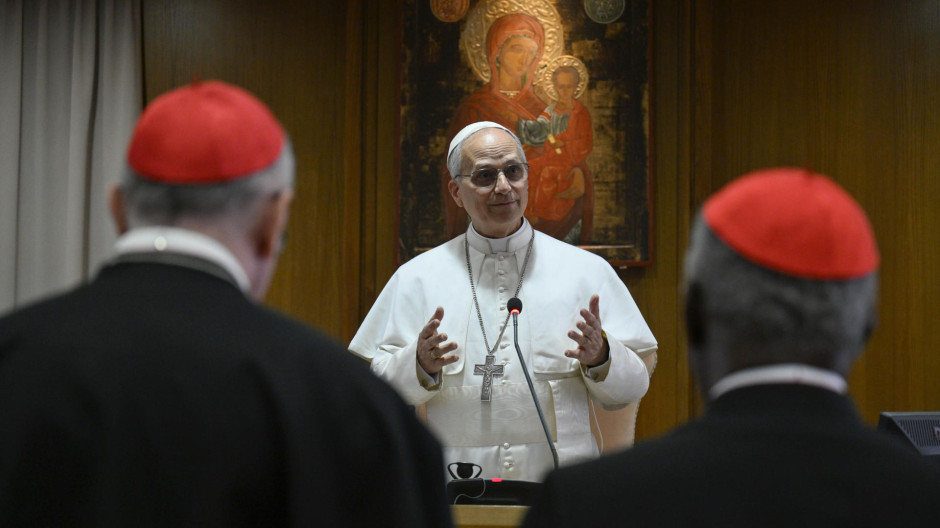 Las consideraciones del Papa León XIV en su reunión con los cardenales tras el cónclave