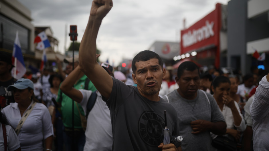 Manifestantes en las calles de Panamá