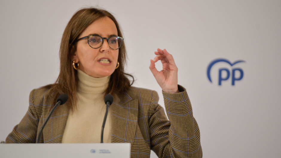 DIRECTO | Carmen Fúnez participa en un acto de Nuevas Generaciones en Segovia