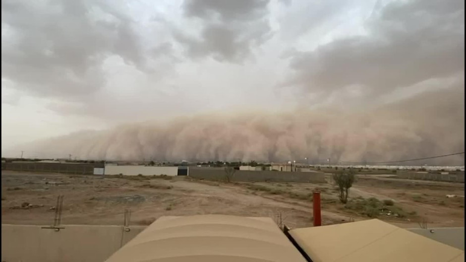 La increíble tormenta de arena en Arabia Saudí que recuerda a la película de La Momia