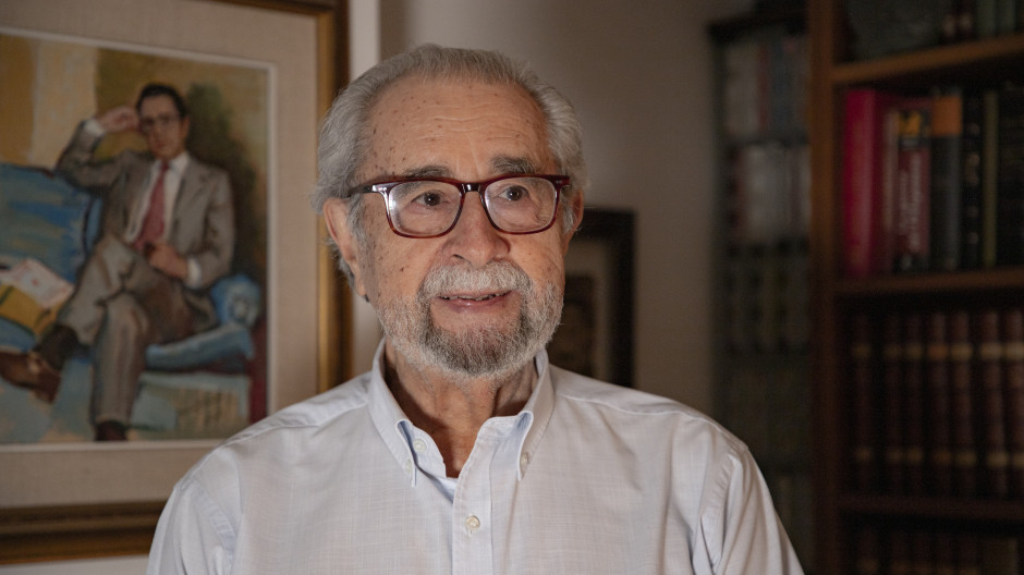 Juan Antonio Ortega  Díaz-Ambrona: «Temo que algunos tienen en la cabeza acabar con la Constitución de 1978»