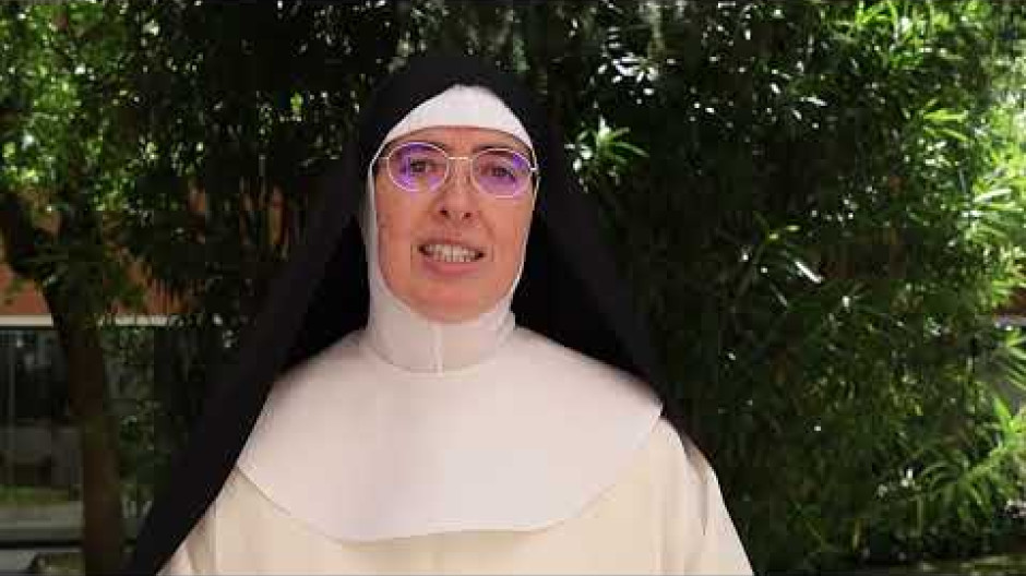Sor Inmaculada es dominica contemplativa. Su misión es, desde el silencio de la clausura, ser una predicación para el mundo. "La vida religiosa es como el corazón. Queremos ser el amor, el corazón, la fuerza que da vitalidad a toda la Iglesia"