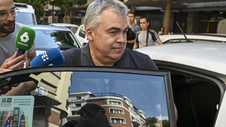 Cerdán esquiva a los medios