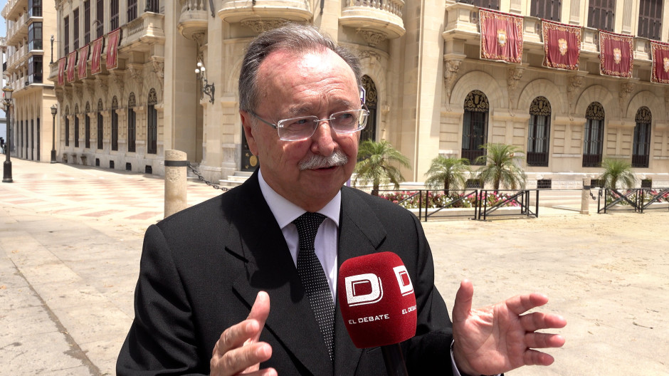 Vivas, sobre la visita de la Princesa: «Ha sido un hecho verdaderamente histórico para Ceuta»
