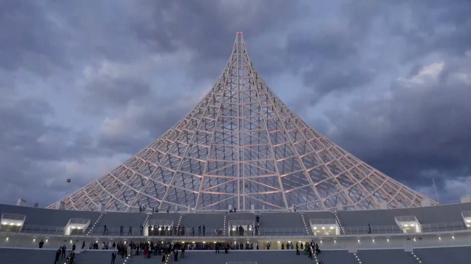 Así luce por el Jubileo otra de las construcciones sin terminar de Calatrava