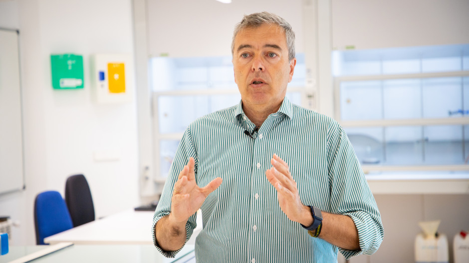 El químico de la Universidad San Pablo CEU, Javier Pérez Castells