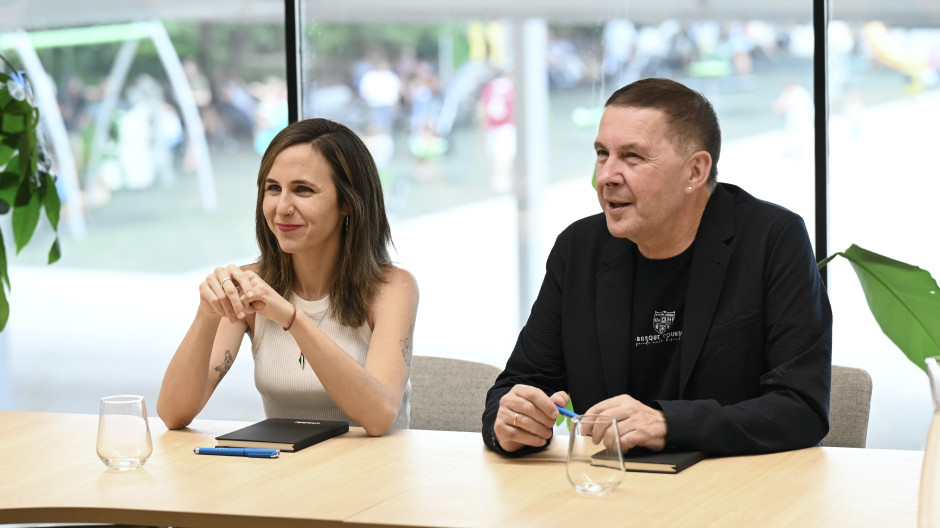 Belarra, que se reunió hace dos días con Otegi, pide que Vito Quiles «sea detenido» y «acusado de terrorismo»