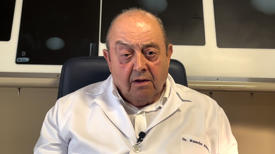 Viajar sin dolor de espalda: cuatro consejos prácticos del doctor Abascal