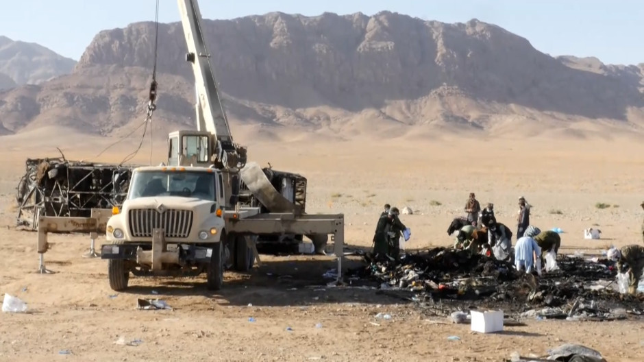 76 muertos al incendiarse un autobús con deportados