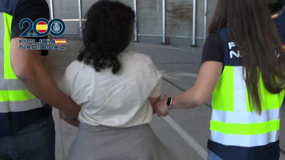 Así ha sido el traslado a España de una mujer detenida por el atentado contra Vidal-Quadras