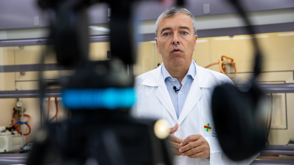 El químico de la Universidad CEU San Pablo, Javier Pérez Castells