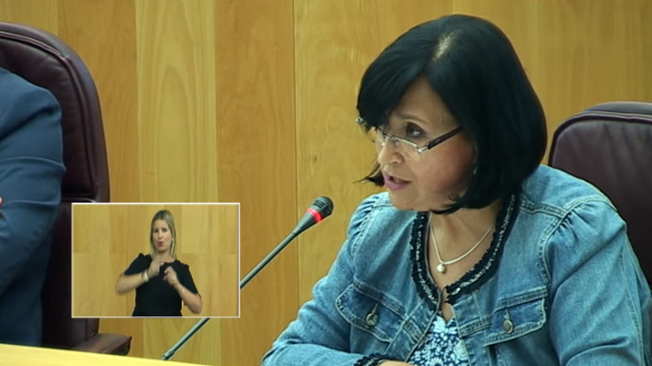 Una diputada del PSOE de Granada asegura que «elevarán a los altares» a «san Pedro Sánchez»