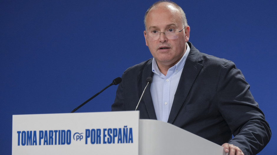 El PP exige al PSOE resguardos bancarios y tiques que avalen su uso de dinero en efectivo
