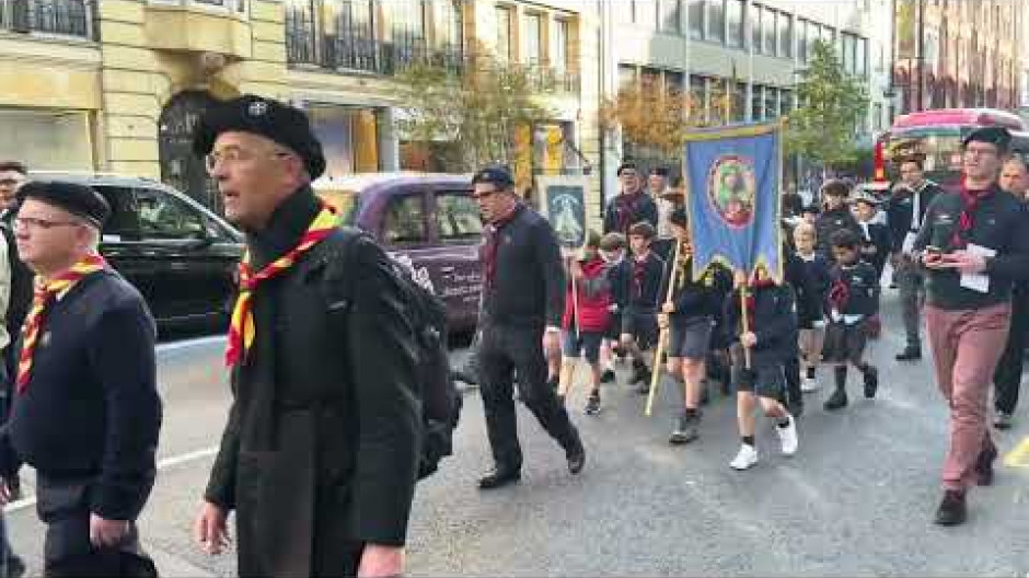 La insólita procesión del rosario en Londres