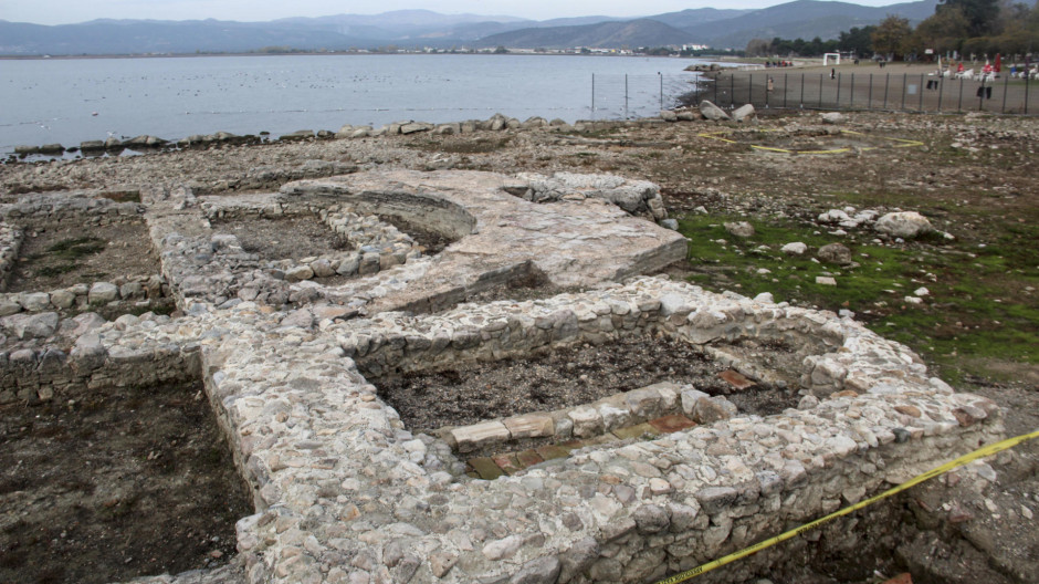 Así es la Iglesia sumergida de Nicea donde rezará el Papa León XIV