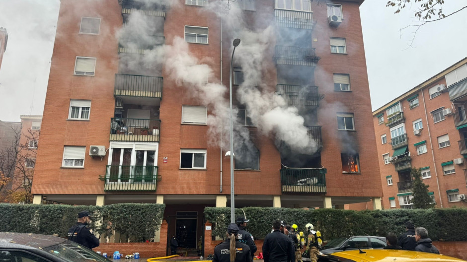 Incendio en un bloque de viviendas en Toledo