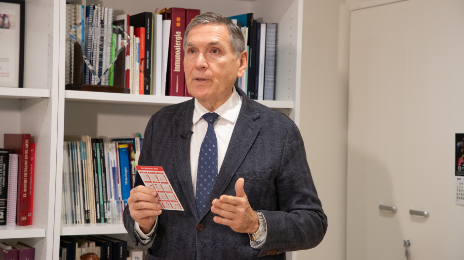 El decano de la Facultad de Medicina de la Universidad San Pablo CEU, Tomás Chivato