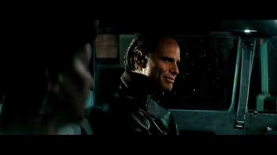 Escena de Fallout con Raphael de banda sonora