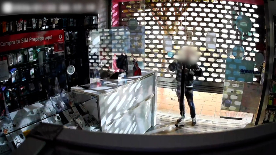 Asalto a la tienda de telefonía