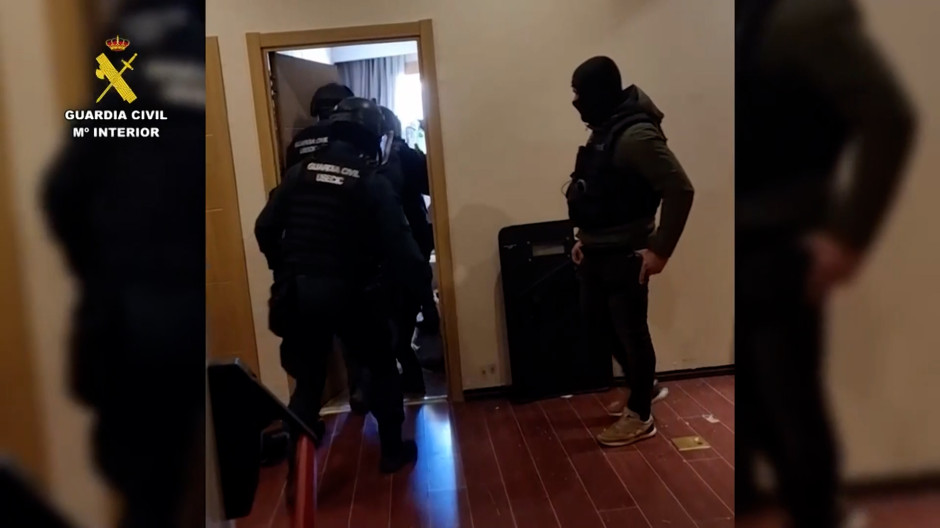 La Guardia Civil desarticula una organización criminal que extorsionaba a empresarios asiáticos