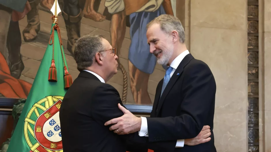 Don Felipe felicita al nuevo presidente de Portugal, José Antonio Seguro