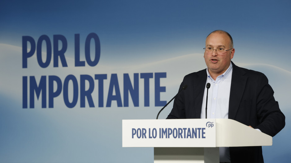 Miguel Tellado clausura la interparlamentaria del PP de Ourense, en directo