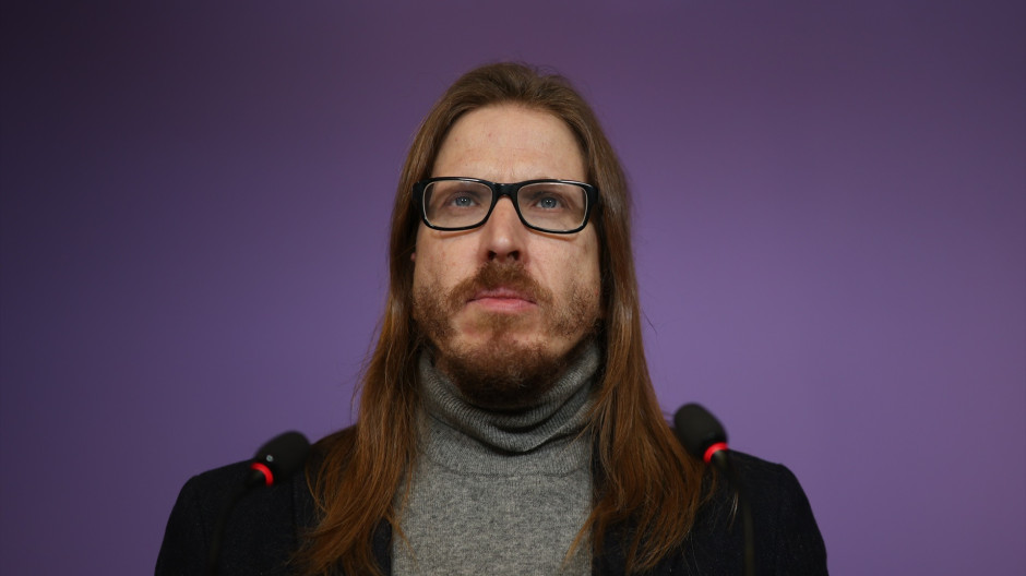 Pablo Fernández critica a María Corina Machado por no reunirse con Sánchez