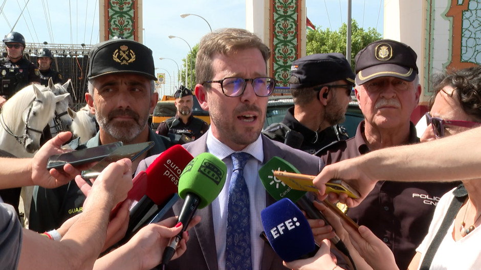 el subdelegado del Gobierno en Sevilla, Francisco Toscano