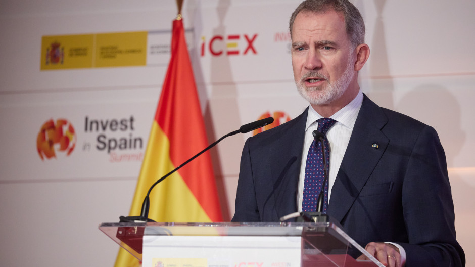 El Rey Felipe VI inaugura el Foro Internacional 'Invest in Spain Summit', en el Casino de Madrid, a 28 de abril de 2025