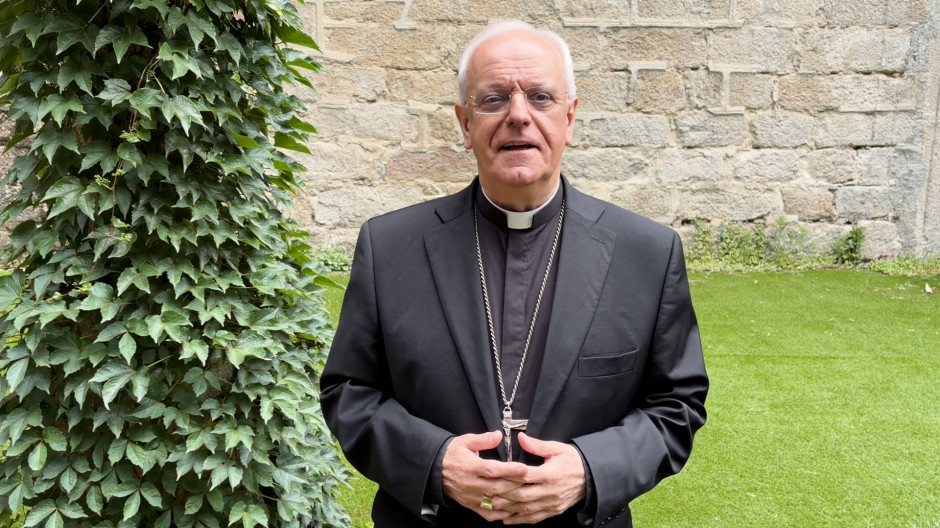 El obispo de León celebra la llegada del Papa: «Con el corazón dispuesto y lleno de ilusión»