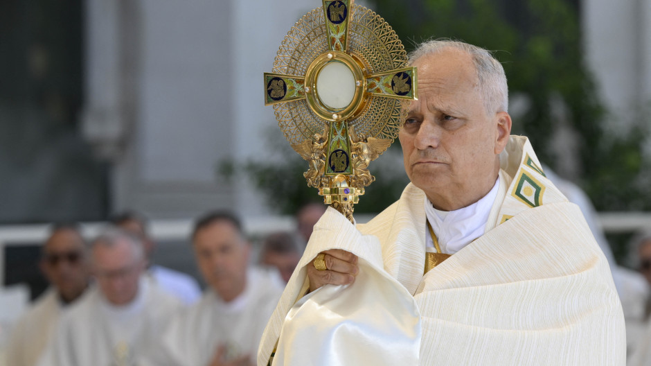 Los mejores momentos de la procesión del Corpus Christi con el Papa por el centro de Madrid