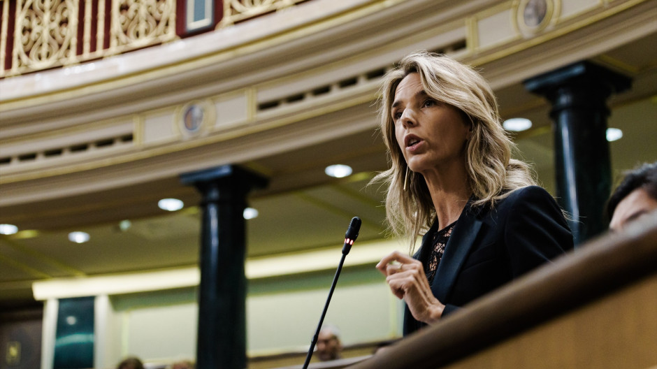 EuropaPress_6944810_diputada_pp_cayetana_alvarez_toledo_interviene_pleno_congreso_diputados_10