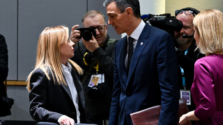 Meloni plantea cerrar Schengen con España ante la entrada masiva de migrantes en Ceuta
