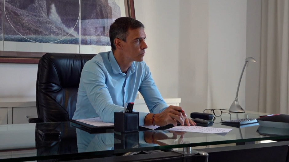 Sánchez se reúne telemáticamente con sus ministros para abordar la situación de Ceuta