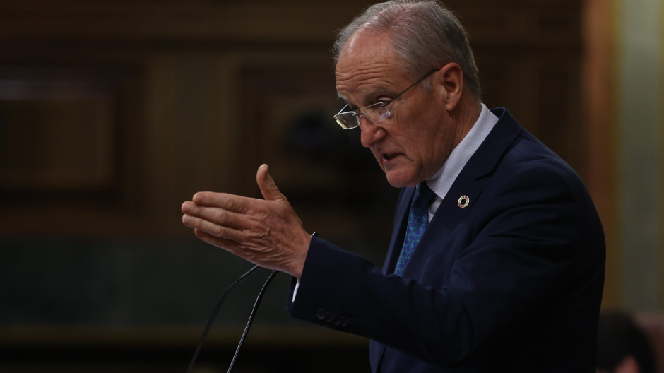 Asarta, a Robles: “Los actos del Gobierno encajan dentro del delito de traición a la seguridad de España”