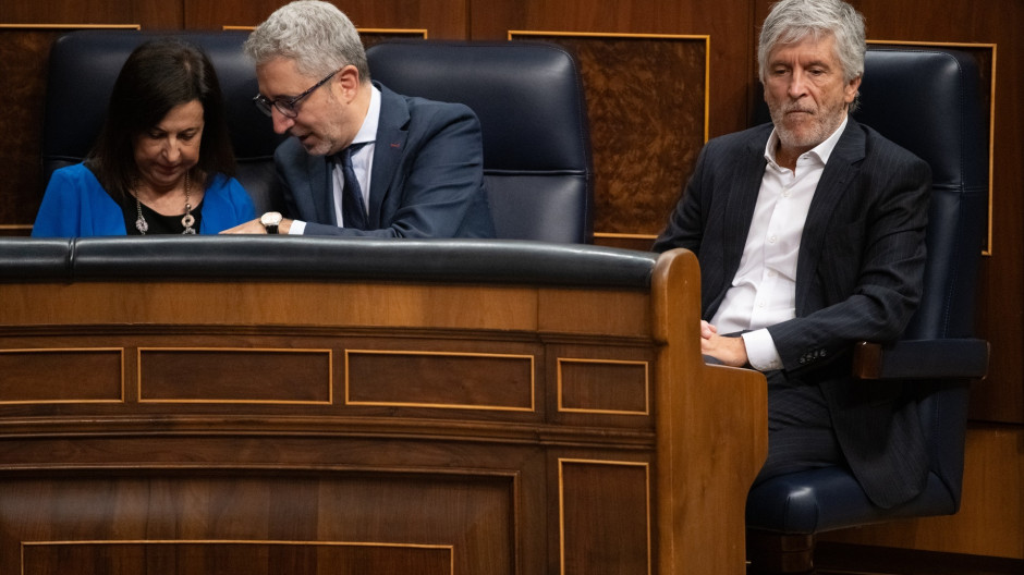 Margarita Robles no aplaude Sánchez en muchas de sus intervenciones sobre Ceuta en el Congreso