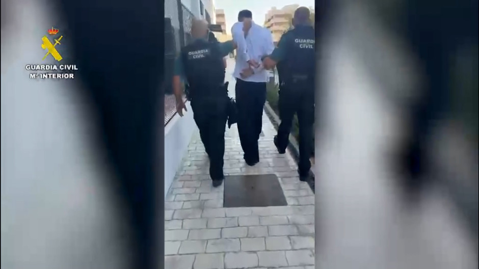 Detienen a un hombre en Granada por estafar más de 350.000 € a personas mayores o con discapacidad